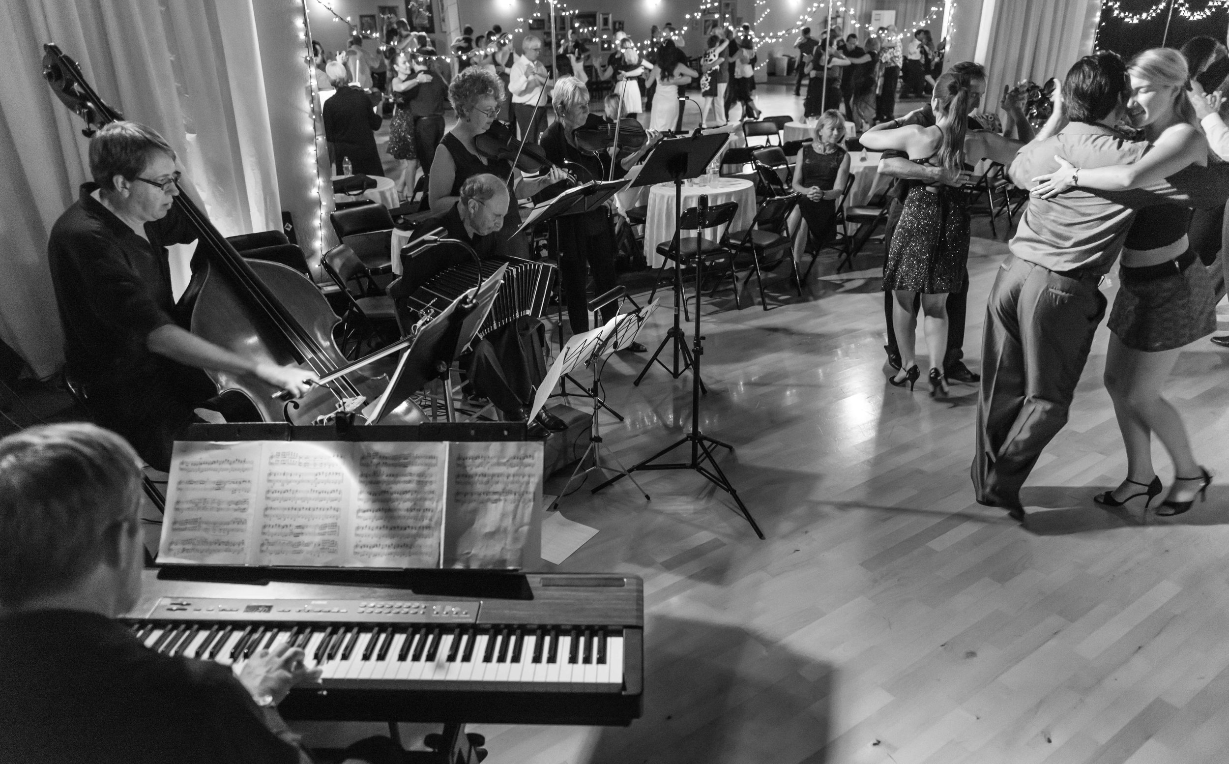 Tangoheart Quintet tango ensemble